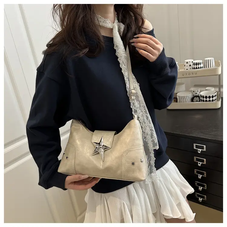 Red Starry Star Shoulder Crossbody Bag for Women — feature 14