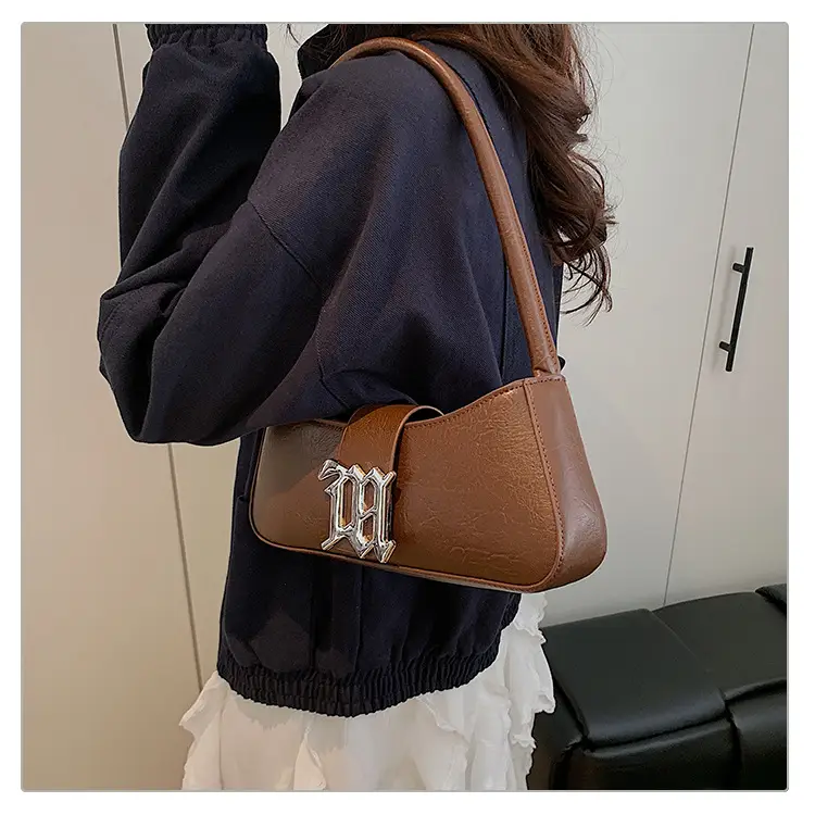 Women's Crossbody Bag with Logo Brown Leather — feature 13