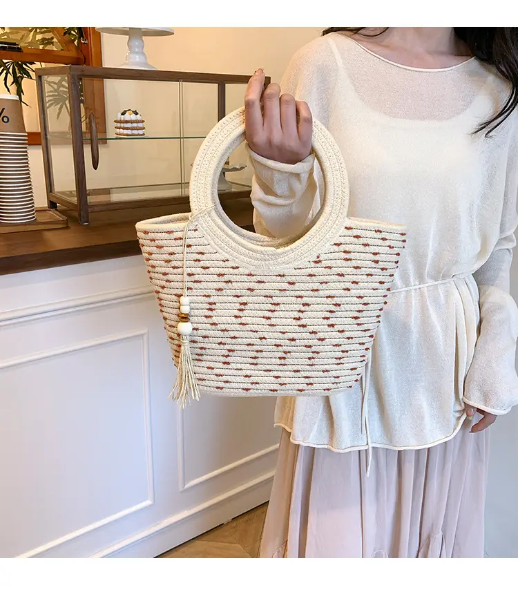 Straw Woven Shoulder Bag for Women 2025 — feature 1