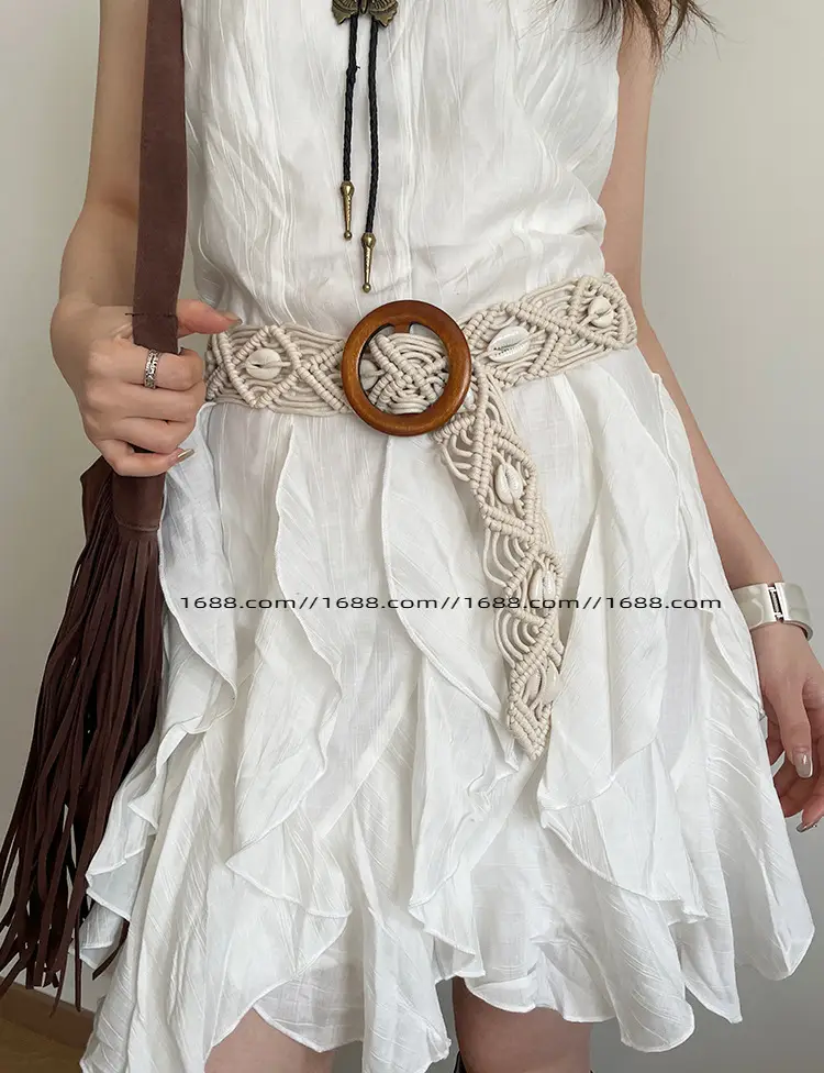 Retro Bohemian Belt with Flower Beaded Design — feature 16