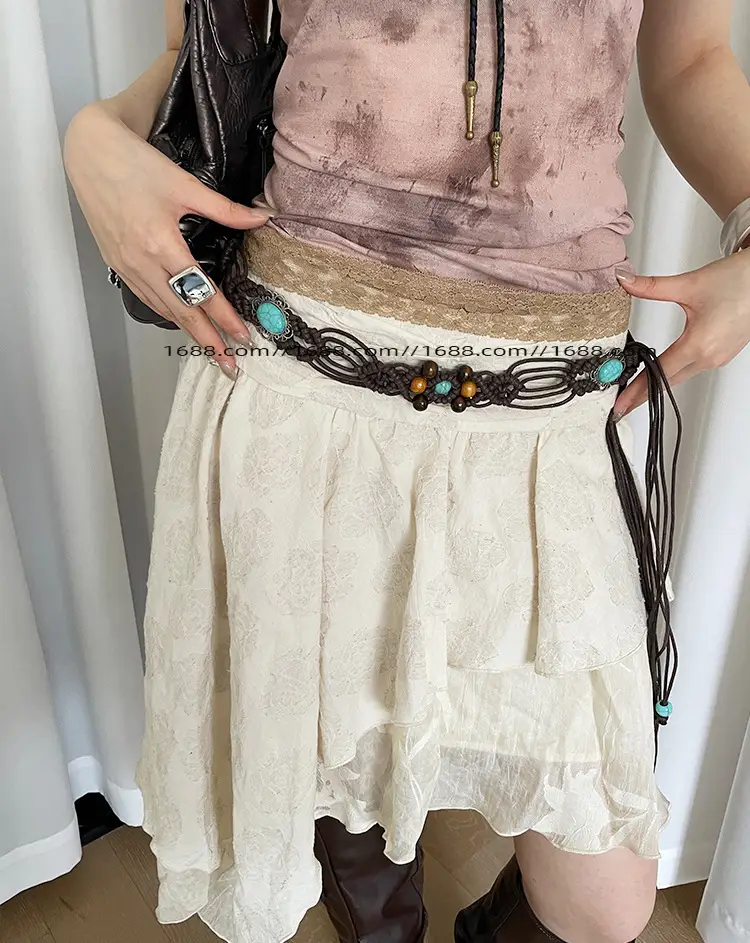 Retro Bohemian Belt with Flower Beaded Design — feature 6