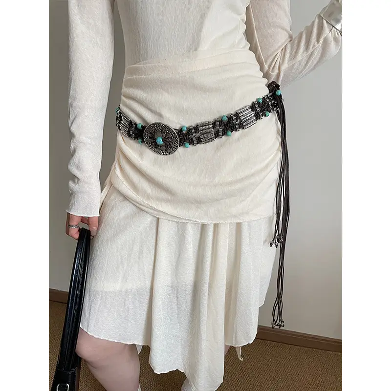 Retro Bohemian Belt with Flower Beaded Design - Image 2