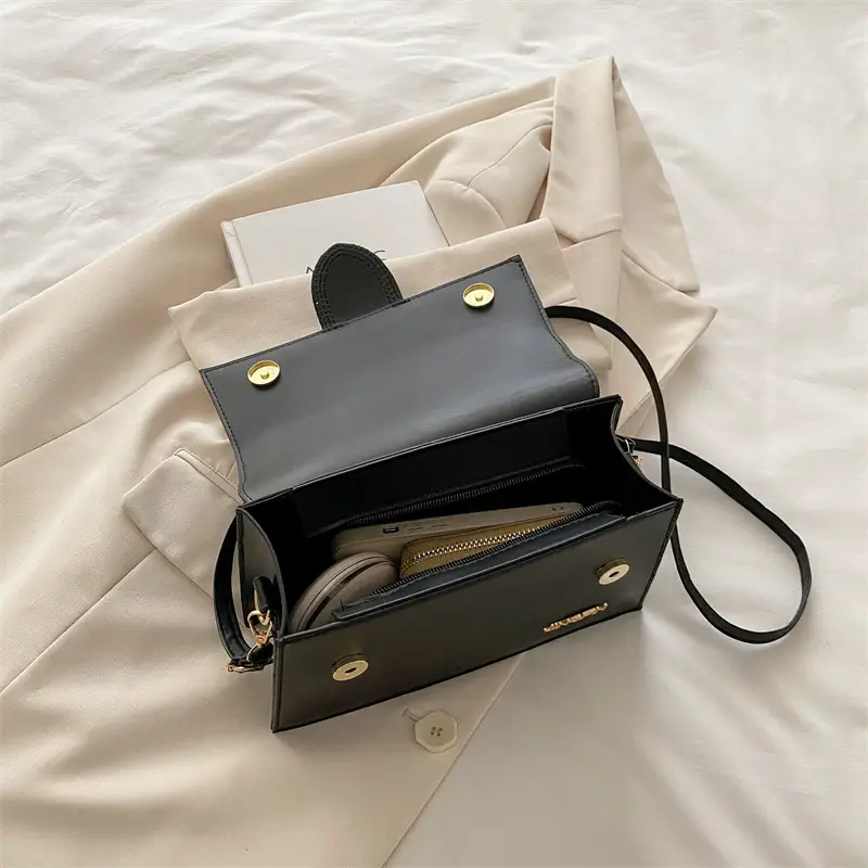 White Korean Style Shoulder Bag for Women 2026