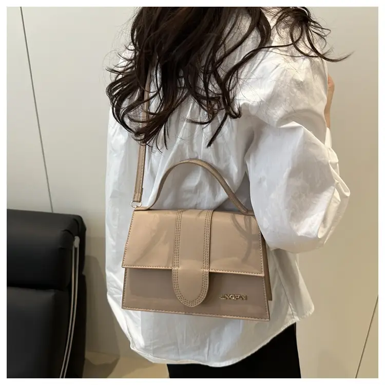 White Korean Style Shoulder Bag for Women 2026 — feature 23