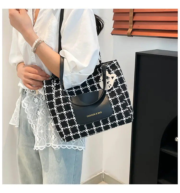 2025 Women's Checkered Shoulder Bag with White Leather Trim — feature 18