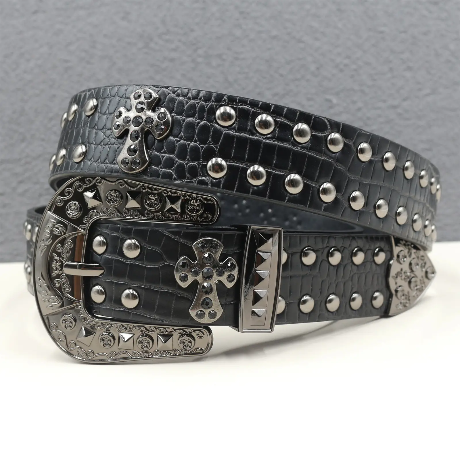 Cross Stylish Hip-Hop Belt for Men Women with Rivets — feature 1
