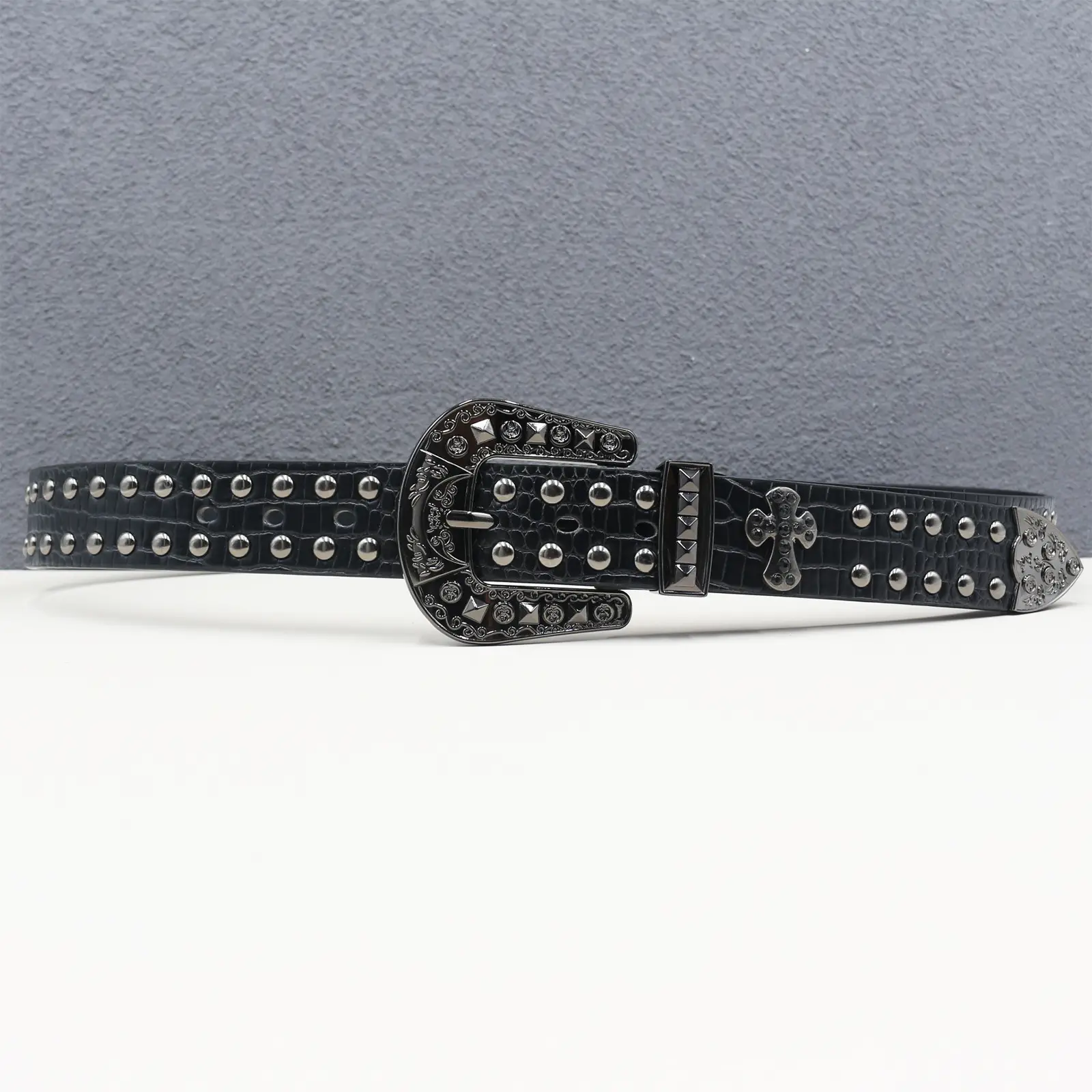 Cross Stylish Hip-Hop Belt for Men Women with Rivets — feature 6