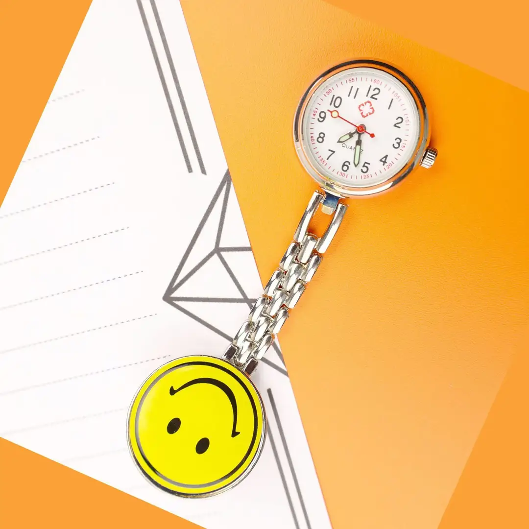 Factory Direct Sales Nurse Watch Hanging Watch Pointer Face Scale Compact Watch Fashion Trend Personalized Cartoon Quartz Watch
