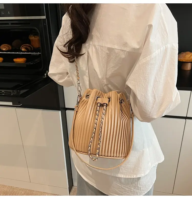 Korean Style Pleated Drawstring Bag Women 2025 — feature 21