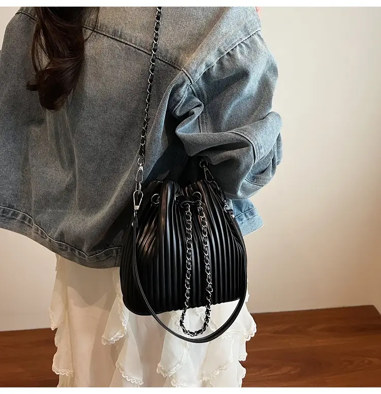 Korean Style Pleated Drawstring Bag Women 2025 — feature 22