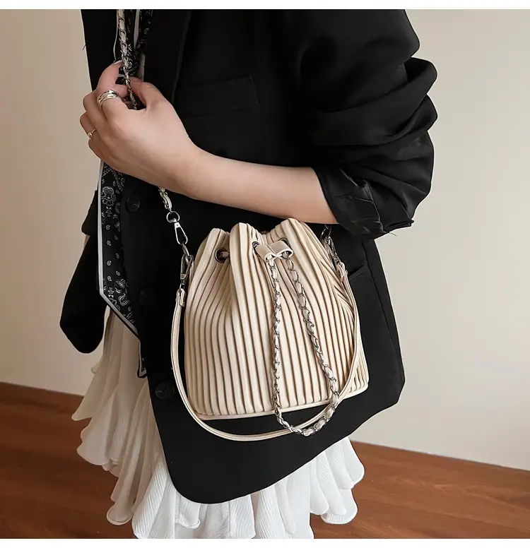 Korean Style Pleated Drawstring Bag Women 2025 — feature 26