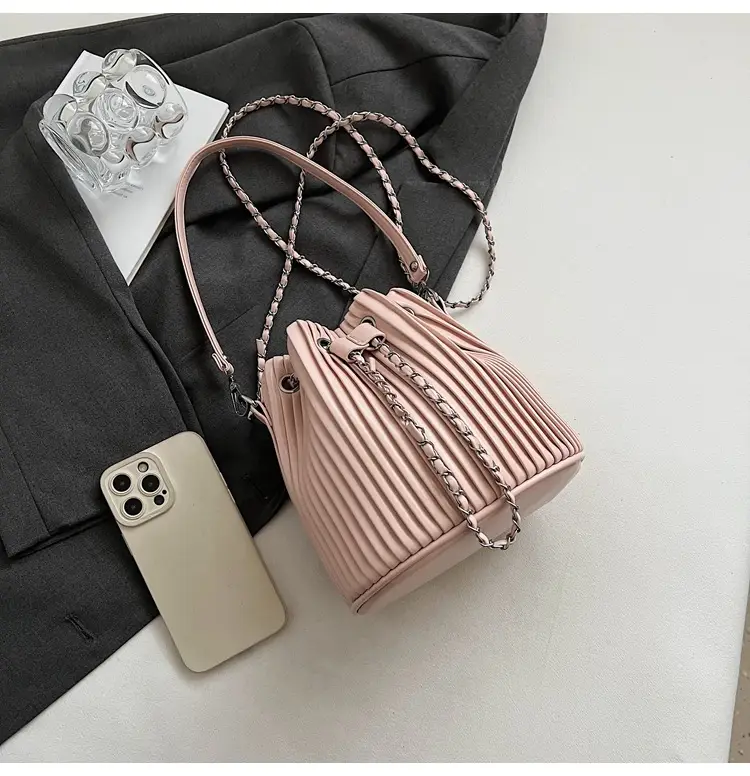 Korean Style Pleated Drawstring Bag Women 2025 — feature 31