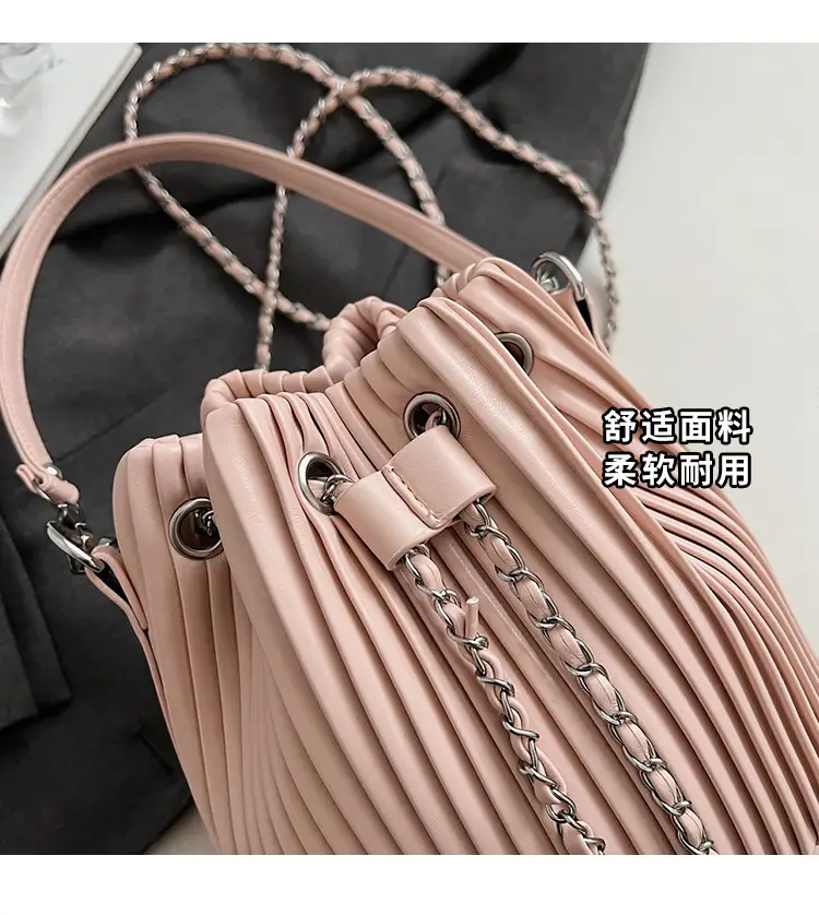 Korean Style Pleated Drawstring Bag Women 2025 — feature 4