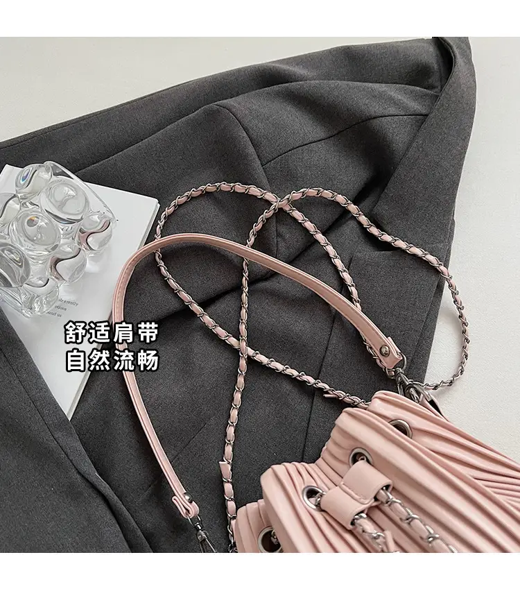 Korean Style Pleated Drawstring Bag Women 2025 — feature 6