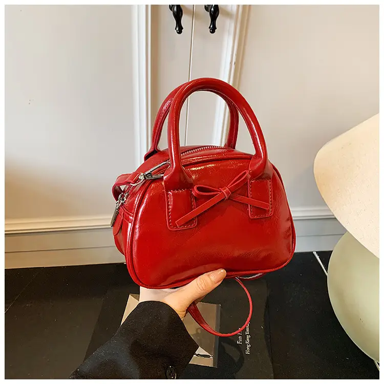 Women's Cream Bow Crossbody Bag 2025 — feature 31