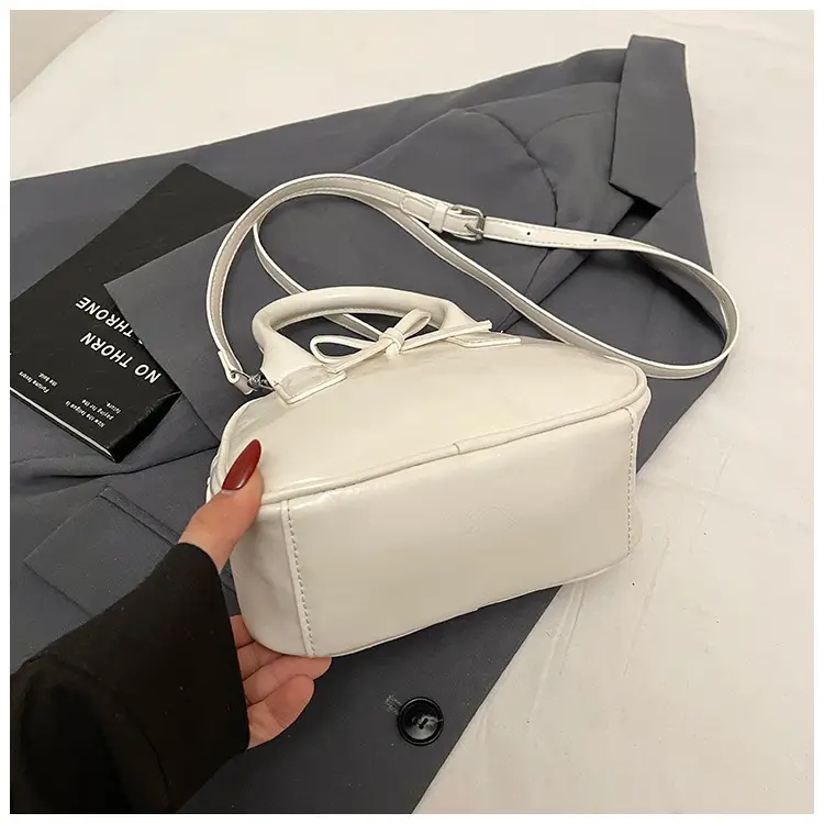 Women's Cream Bow Crossbody Bag 2025 — feature 9