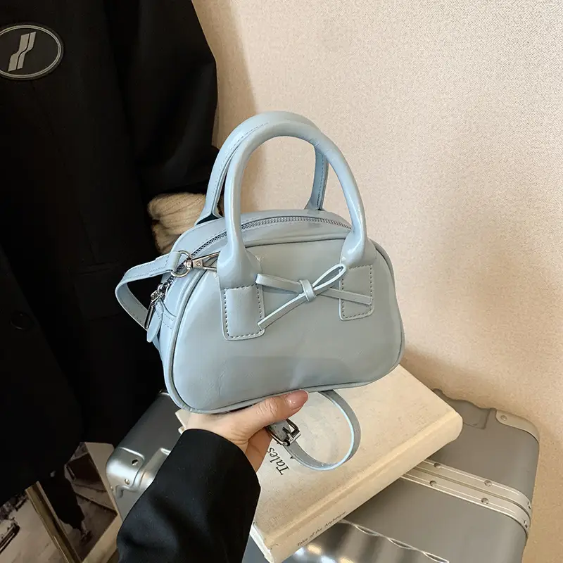 Women's Cream Bow Crossbody Bag 2025 - Image 5