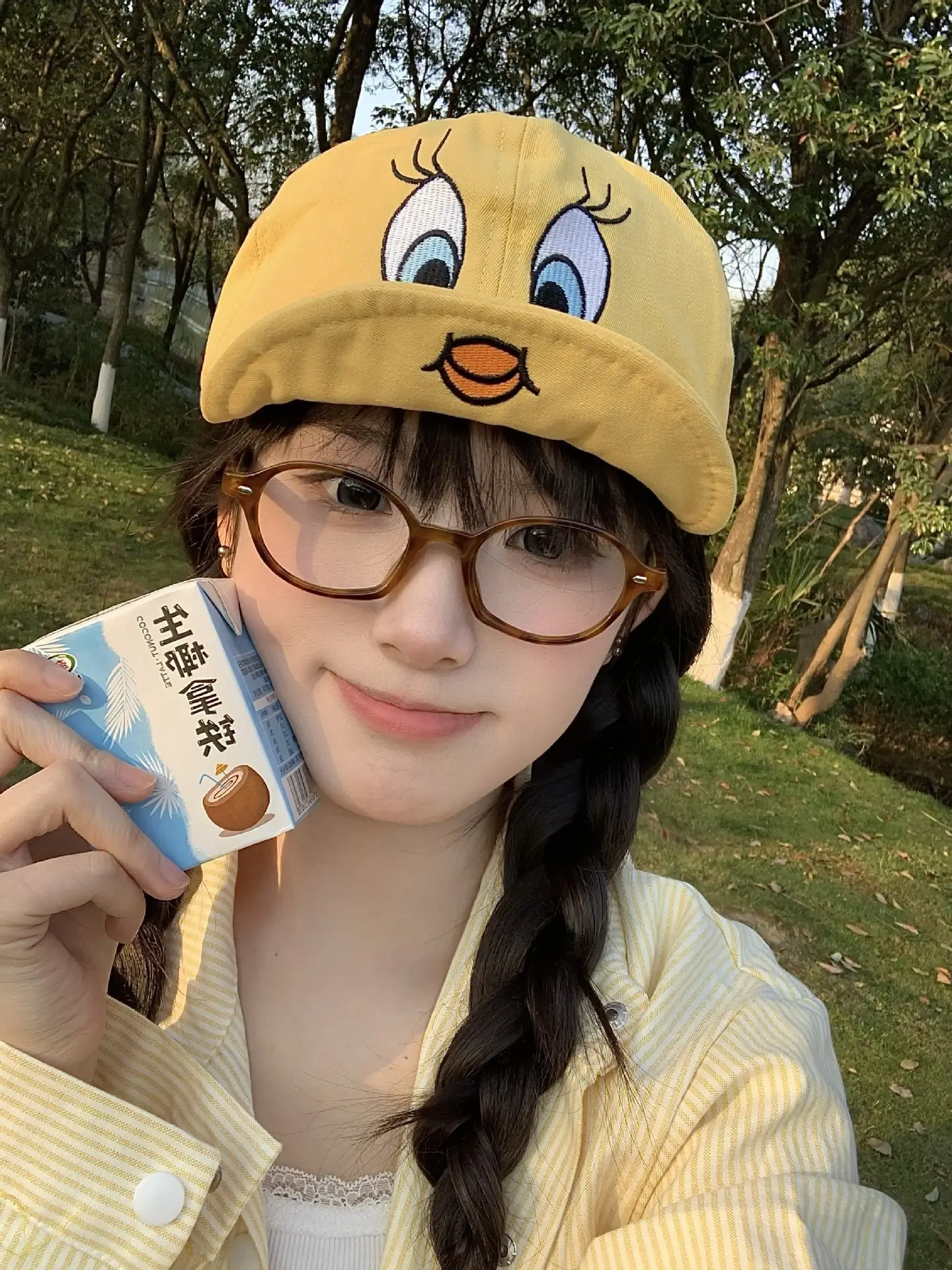 Cute Cartoon Duck Cap for Women with Sunshade Baseball — feature 1