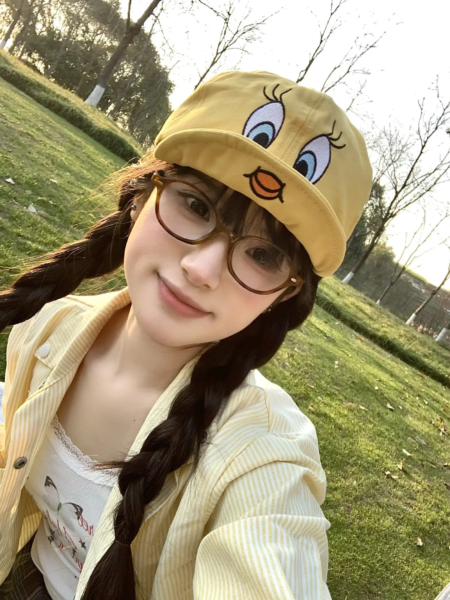 Cute Cartoon Duck Cap for Women with Sunshade Baseball — feature 3