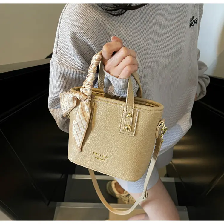 Pink Crossbody Bag for Women 2025 Trendy Casual Shoulder Bag — feature 25