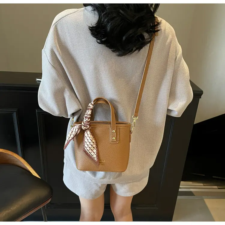 Pink Crossbody Bag for Women 2025 Trendy Casual Shoulder Bag — feature 27