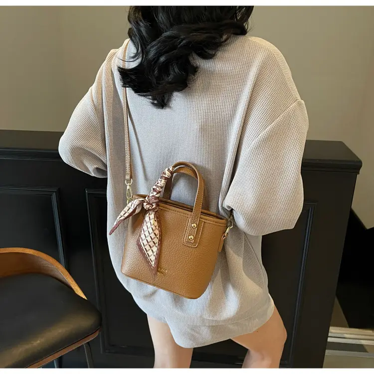 Pink Crossbody Bag for Women 2025 Trendy Casual Shoulder Bag — feature 28