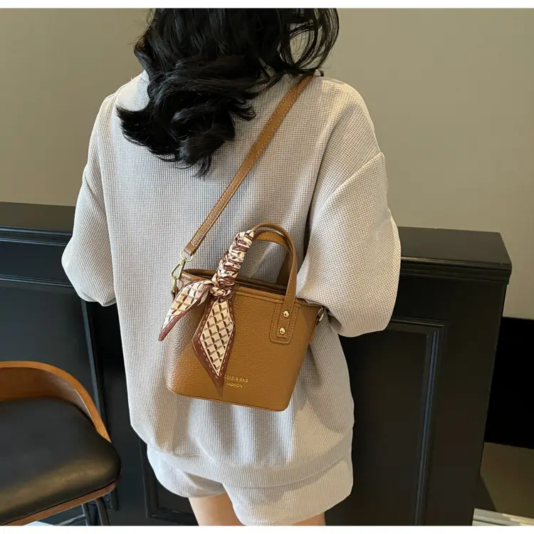 Pink Crossbody Bag for Women 2025 Trendy Casual Shoulder Bag — feature 30