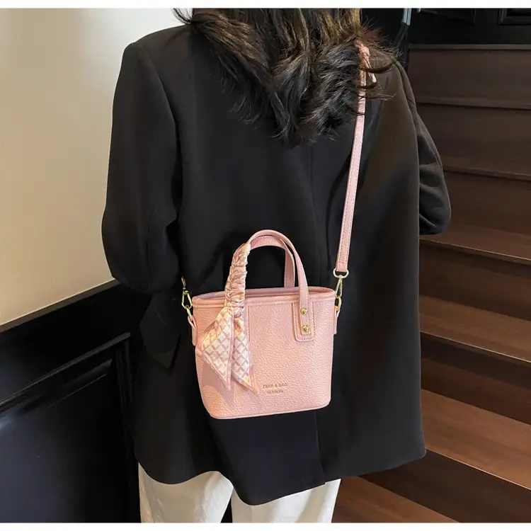 Pink Crossbody Bag for Women 2025 Trendy Casual Shoulder Bag — feature 43
