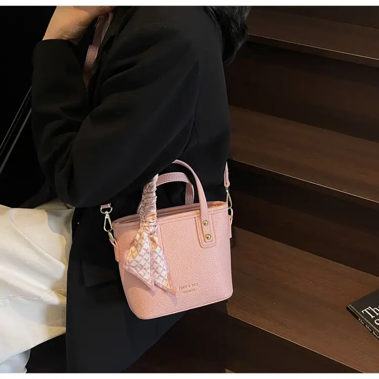 Pink Crossbody Bag for Women 2025 Trendy Casual Shoulder Bag — feature 44