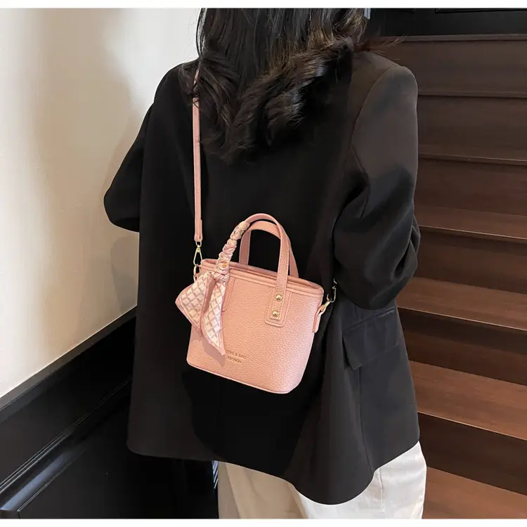 Pink Crossbody Bag for Women 2025 Trendy Casual Shoulder Bag — feature 45