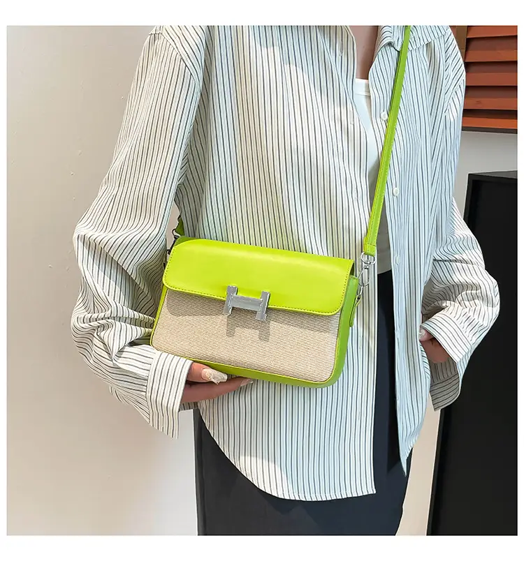 Women's Small Square H-Clasp Shoulder Bags 2025 — feature 17