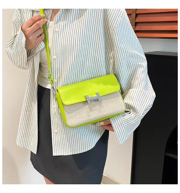 Women's Small Square H-Clasp Shoulder Bags 2025 — feature 18