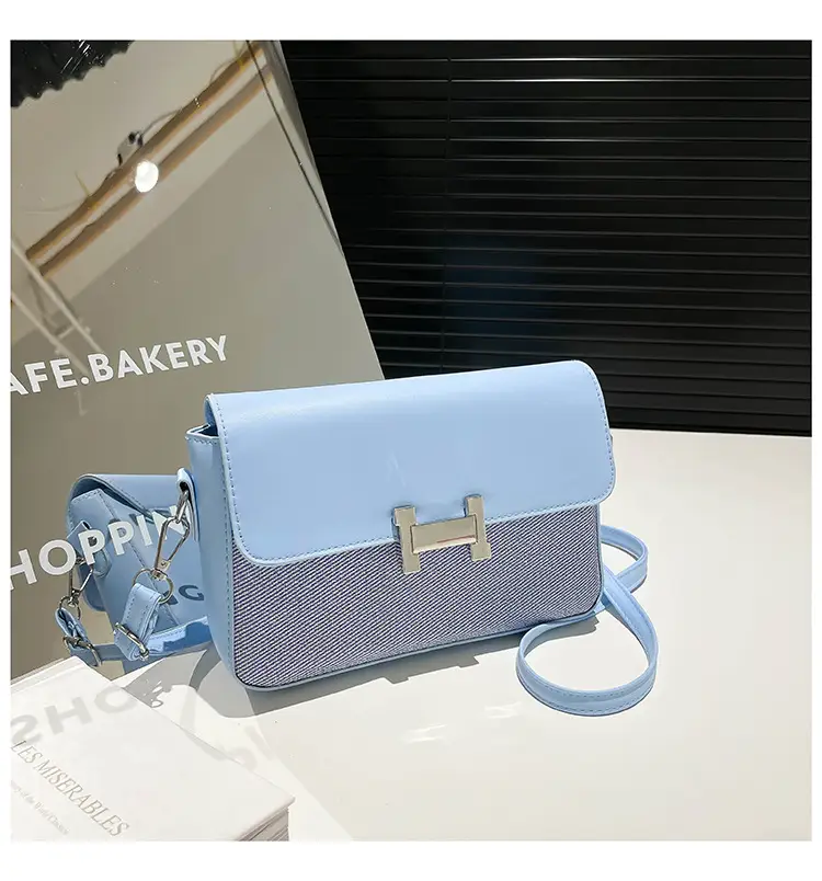 Women's Small Square H-Clasp Shoulder Bags 2025 — feature 28