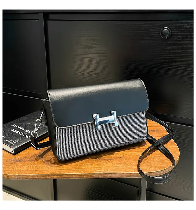 Women's Small Square H-Clasp Shoulder Bags 2025 — feature 31