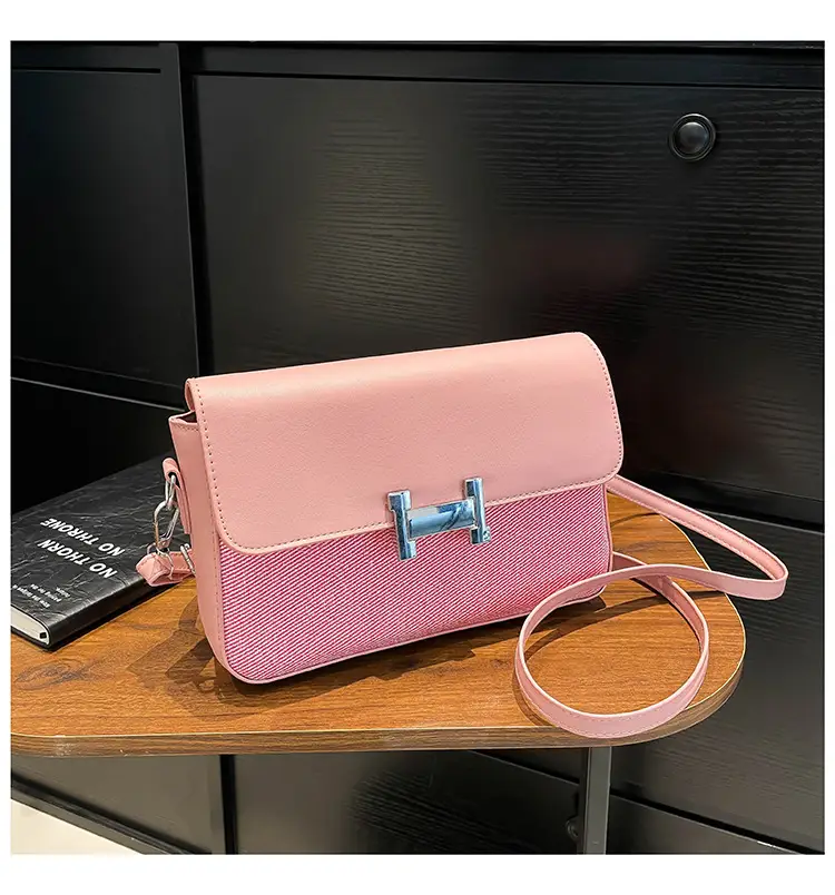 Women's Small Square H-Clasp Shoulder Bags 2025 — feature 32