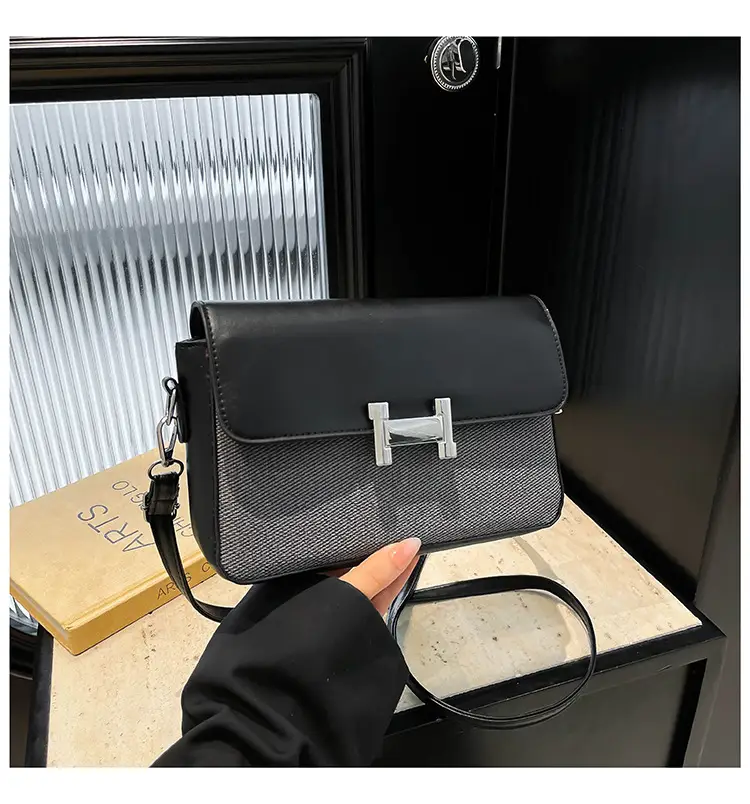Women's Small Square H-Clasp Shoulder Bags 2025 — feature 42