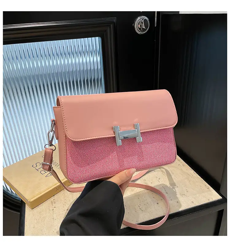 Women's Small Square H-Clasp Shoulder Bags 2025 — feature 45