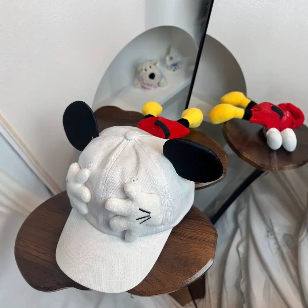 Mickey Mouse Yellow Baseball Cap with White Gloves - Image 6