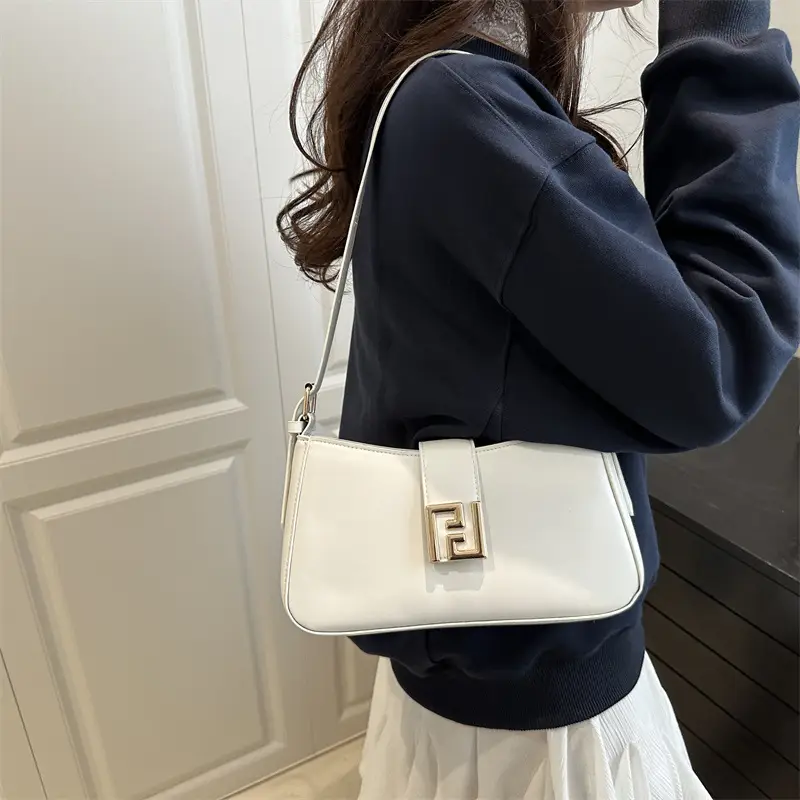 Women's White Fendi Logo Shoulder Bag 2026 - Image 6