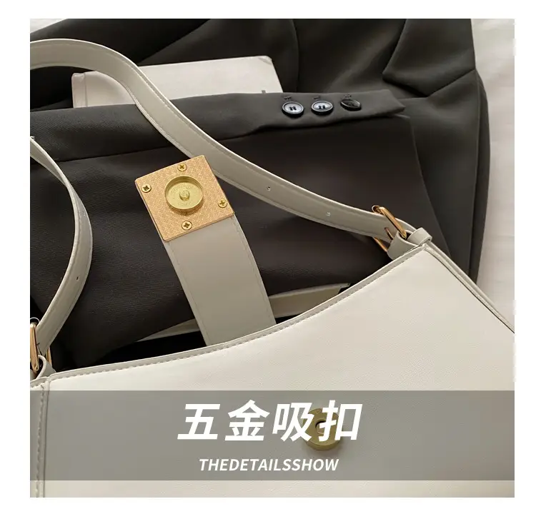 Women's White Fendi Logo Shoulder Bag 2026 — feature 5