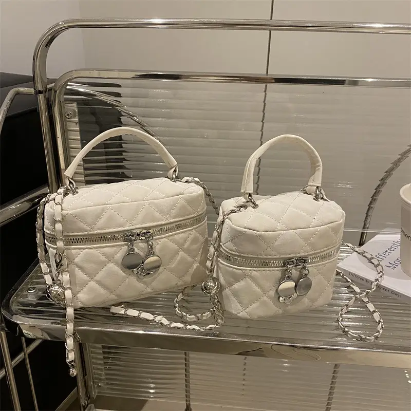 Quilted White Lady's Cosmetic Handbag with Chain Strap - Image 2