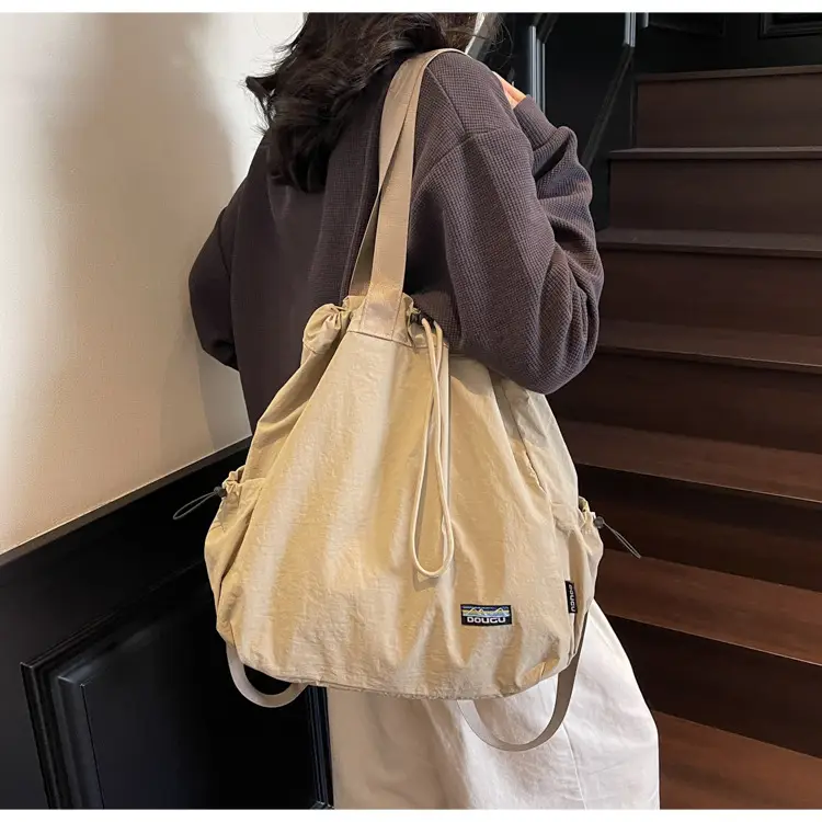 Retro Brown Crossbody Bag for Women 2025 — feature 17