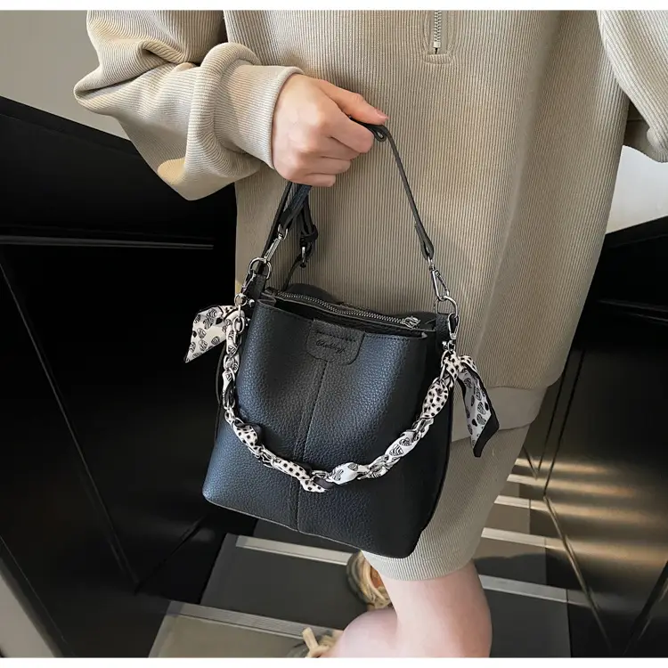 Light Luxury Vegetable Basket Bag for Women — feature 16