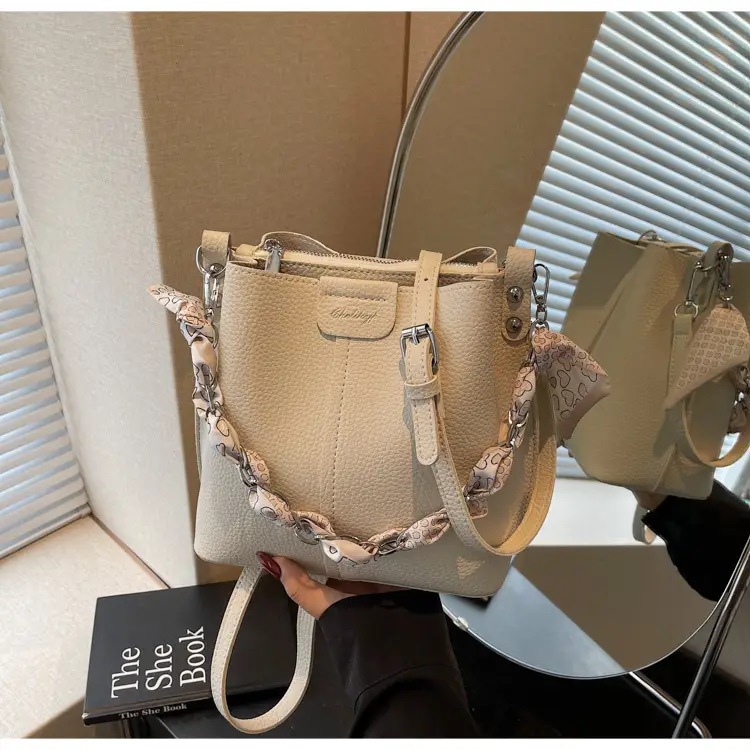 Light Luxury Vegetable Basket Bag for Women — feature 21