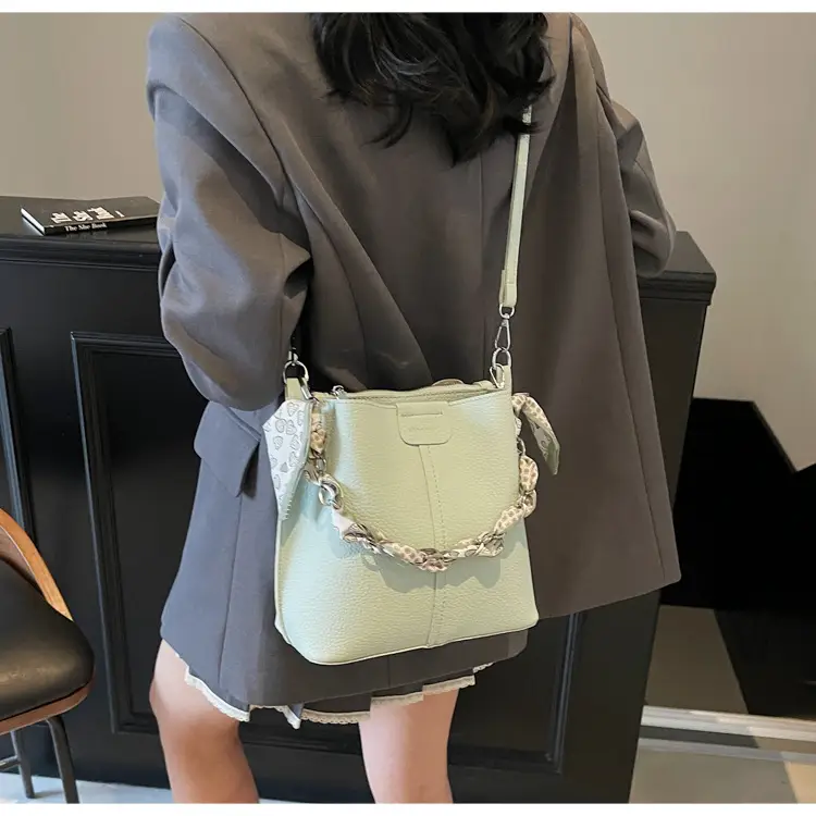 Light Luxury Vegetable Basket Bag for Women — feature 29