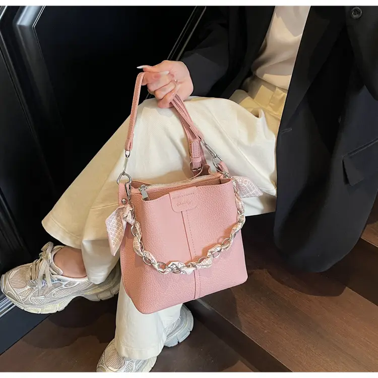 Light Luxury Vegetable Basket Bag for Women — feature 31