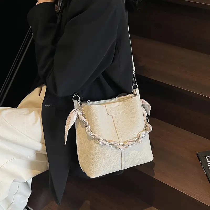 Light Luxury Vegetable Basket Bag for Women - Image 4