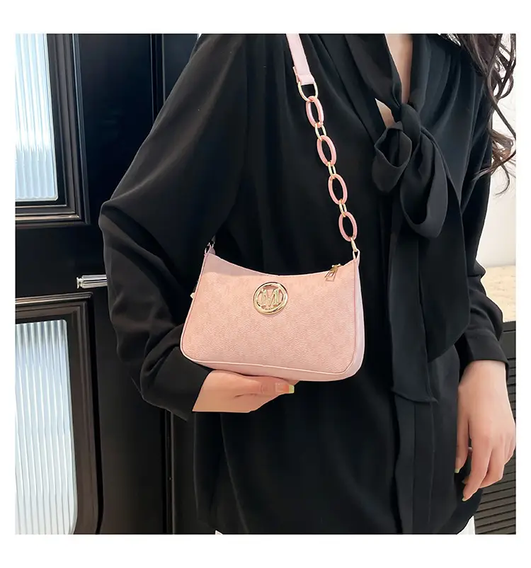 French Retro Crossbody Bag Women 2025 Summer — feature 12