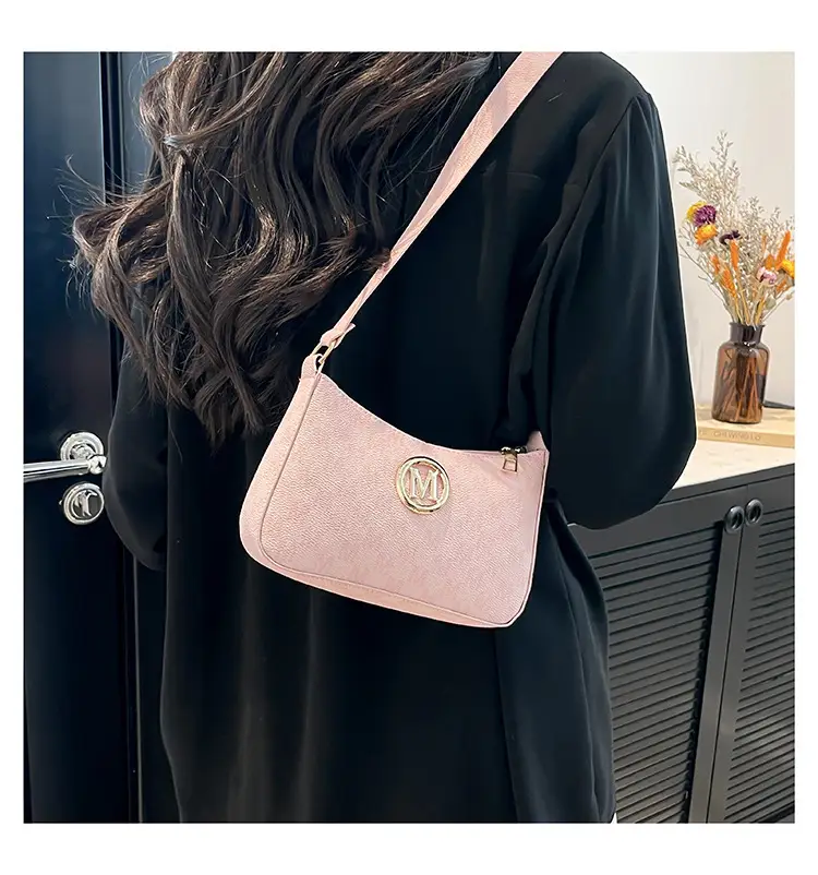 French Retro Crossbody Bag Women 2025 Summer — feature 13