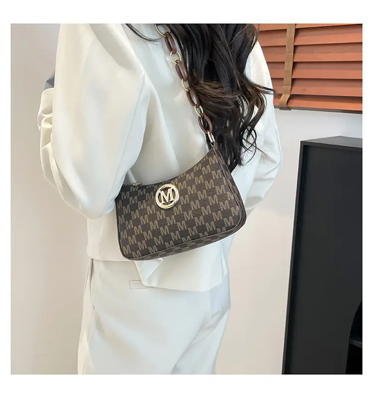 French Retro Crossbody Bag Women 2025 Summer — feature 16